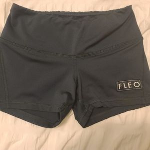 Fleo shorts